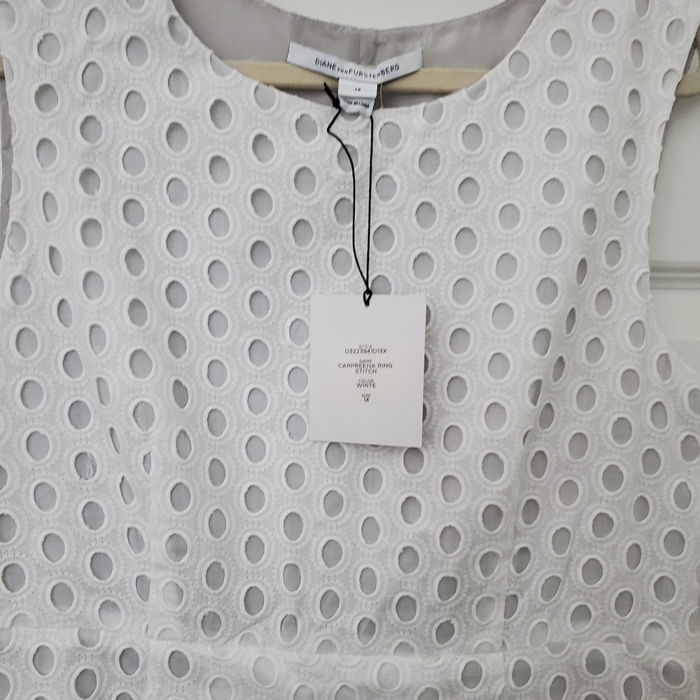 Diane von Furstenberg Carprenna Ring Stitch Dress 14. - Picture 5 of 16